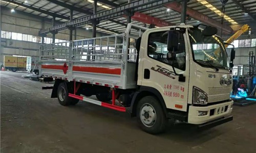 解放J6F氣瓶運輸車 