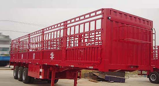 倉(cāng)柵式運(yùn)輸半掛車(chē) 